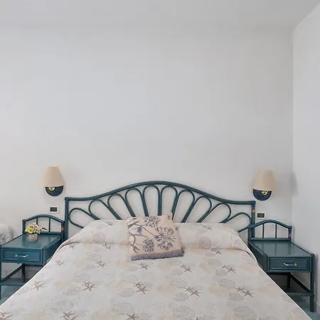 Al Mare Famiglia Calise Holiday home