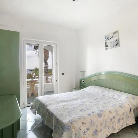 Holiday home Al Mare Famiglia Calise Ischia