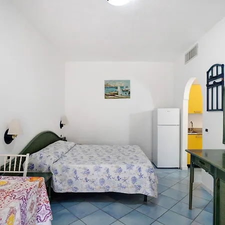 Al Mare Famiglia Calise Forio di Ischia